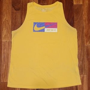 Nike Dri-Fit Icon Clash Graphic Women's Training Tank, Yellow, Size M